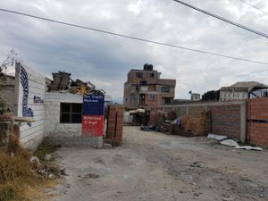 Terreno en Venta en San Miguel Totocuitlapilco Metepec