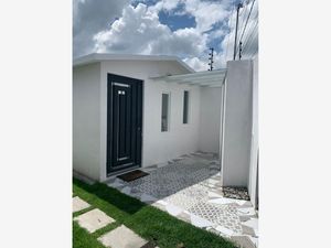 Casa en Renta en San Miguel Totocuitlapilco Metepec