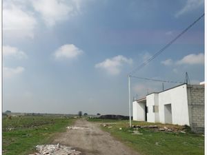 Terreno en Venta en San Miguel Totocuitlapilco Metepec