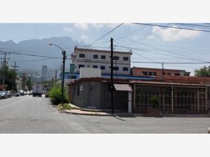 Terreno en Venta en Las Cumbres Monterrey