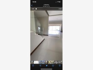 Casa en Venta en La Joya Privada Residencial Monterrey