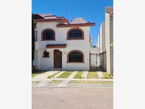 Casa en Venta en San Antonio de Ayala Irapuato