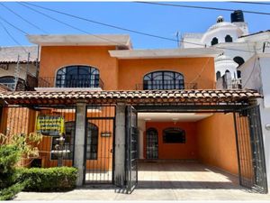 Casa en Venta en Arcos de Guadalupe Zapopan