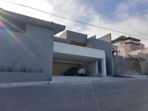 Casa en Venta en Las Cumbres Monterrey