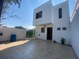 Casa en Venta en Praderas de la Silla Guadalupe