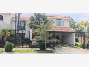 Casa en Venta en Bugambilias Zapopan