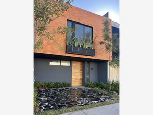 Casa en Venta en Solares Zapopan