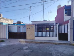 Casa en Renta en Unidad Magisterial Mexico 68 Puebla