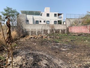 Terreno en Venta en Jardines de Tlayacapan Tlayacapan