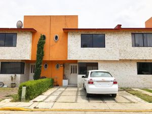 Casa en Venta en Villas de Santa Ana Toluca