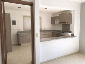 Casa en Renta en San Miguel Totocuitlapilco Metepec