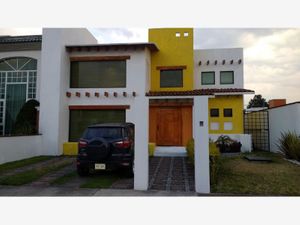 Casa en Renta en Santa Cruz Otzacatipan Toluca