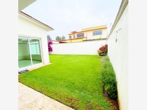 Casa en Renta en Los Almendros Metepec