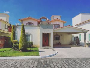 Casa en Renta en La Providencia Metepec