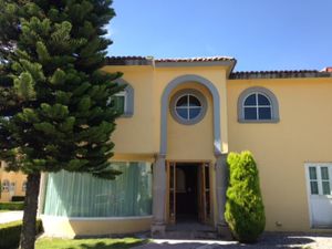 Casa en Renta en Villas Country Metepec