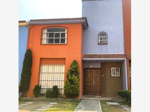 Casa en Renta en Hacienda La Galia Toluca