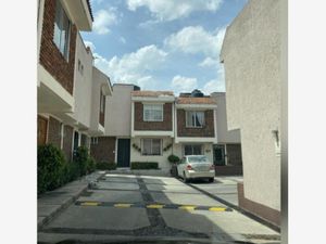 Casa en renta en Juarez 1 26, Ex-Hacienda de Santa Mónica, Tlalnepantla de  Baz, México, 54050.