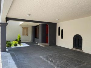 Casa en Renta en Jardines de Zavaleta Puebla