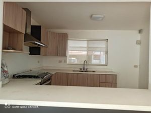 Casa en Venta en Jardines del Valle San Pedro Garza García