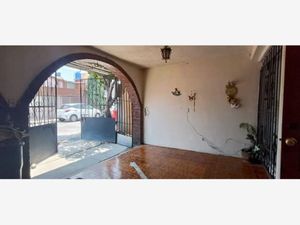 Casa en Venta en Valle de Aragón 3ra Sección Oriente Ecatepec de Morelos