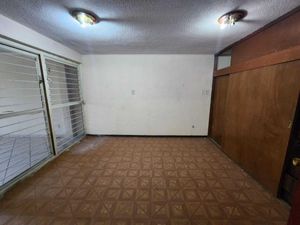 Casa en Venta en Valle de Aragón 3ra Sección Poniente Ecatepec de Morelos