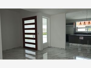 Casa en Venta en Santa Maria Magdalena Ocotitlan Metepec