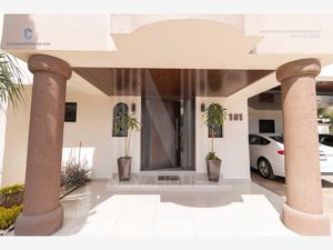 Casa en Venta en La Hacienda de León Residencial y Golf León