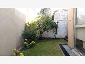 Casa en Venta en Lomas de Tecamachalco Naucalpan de Juárez