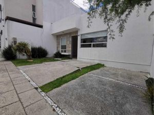 Casa en Venta en Lomas de Angelópolis II San Andrés Cholula