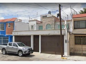 Casa en Venta en Casa Blanca Metepec