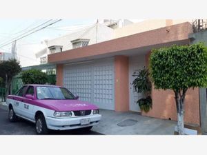 Casa en Venta en Ex-Hacienda Coapa Coyoacán