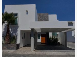 Casa en Venta en Amarena Residencial Metepec