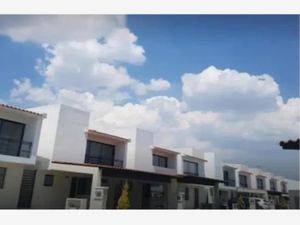 Casa en Venta en Llano Grande (El Salitre) Metepec