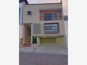 Casa en Venta en Cumbres del Lago Querétaro