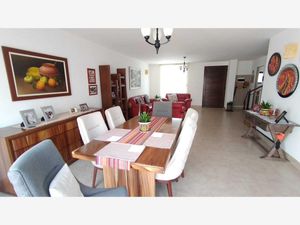 Casa en Venta en Residencial el Refugio Querétaro