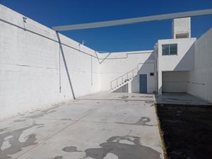 Bodega en Venta en San Jose El Alto Querétaro