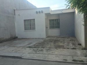 Casas en venta en Fraccionamiento Estrella de Buenavista, Miguel Hidalgo  III Etapa, Villahermosa, Tab., México, 86127