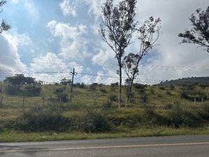 Terreno en venta a la salida a mil cumbres , Morelia, Mich