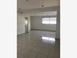 Local en Venta en Jardines de la Hacienda Querétaro