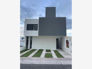 Casa en Venta en Grand Juriquilla Querétaro