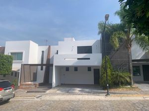 Casa en Renta en LOMAS DE ANGELOPOLIS CLUSTER 222 San Andrés Cholula