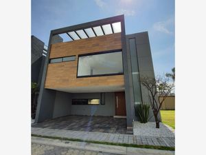 Casa en Venta en Angelopolis Puebla