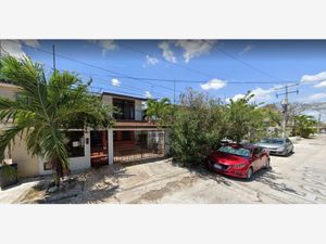 Casa en Venta en Jardines de Banampak Benito Juárez