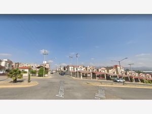 Casa en Venta en Urbi Quinta Montecarlo Cuautitlán Izcalli