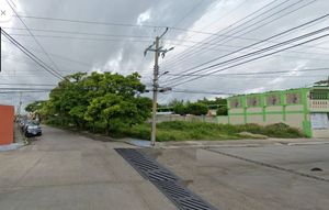 TERRENO EN VENTA MUY CERCA DE PEMEX DE LA 33. CARMEN, CAMPECHE.