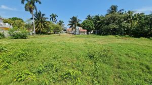 TERRENO HABITACIONAL y/o COMERCIAL EN VENTA.  CARMEN, CAMPECHE.