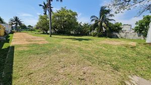 TERRENO HABITACIONAL y/o COMERCIAL EN VENTA.  CARMEN, CAMPECHE.