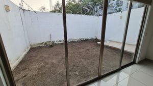 CASA EN VENTA. MINIMALISTA. ZONA CENTRO. CARMEN, CAMPECHE.