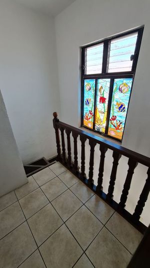 5 CASAS EN RENTA, 9 RECAMARAS, CASA STAFF, AMUEBLADOS. CARMEN, CAMPECHE.