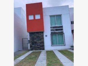 Casa en Venta en San Bartolome Tlaltelulco Metepec